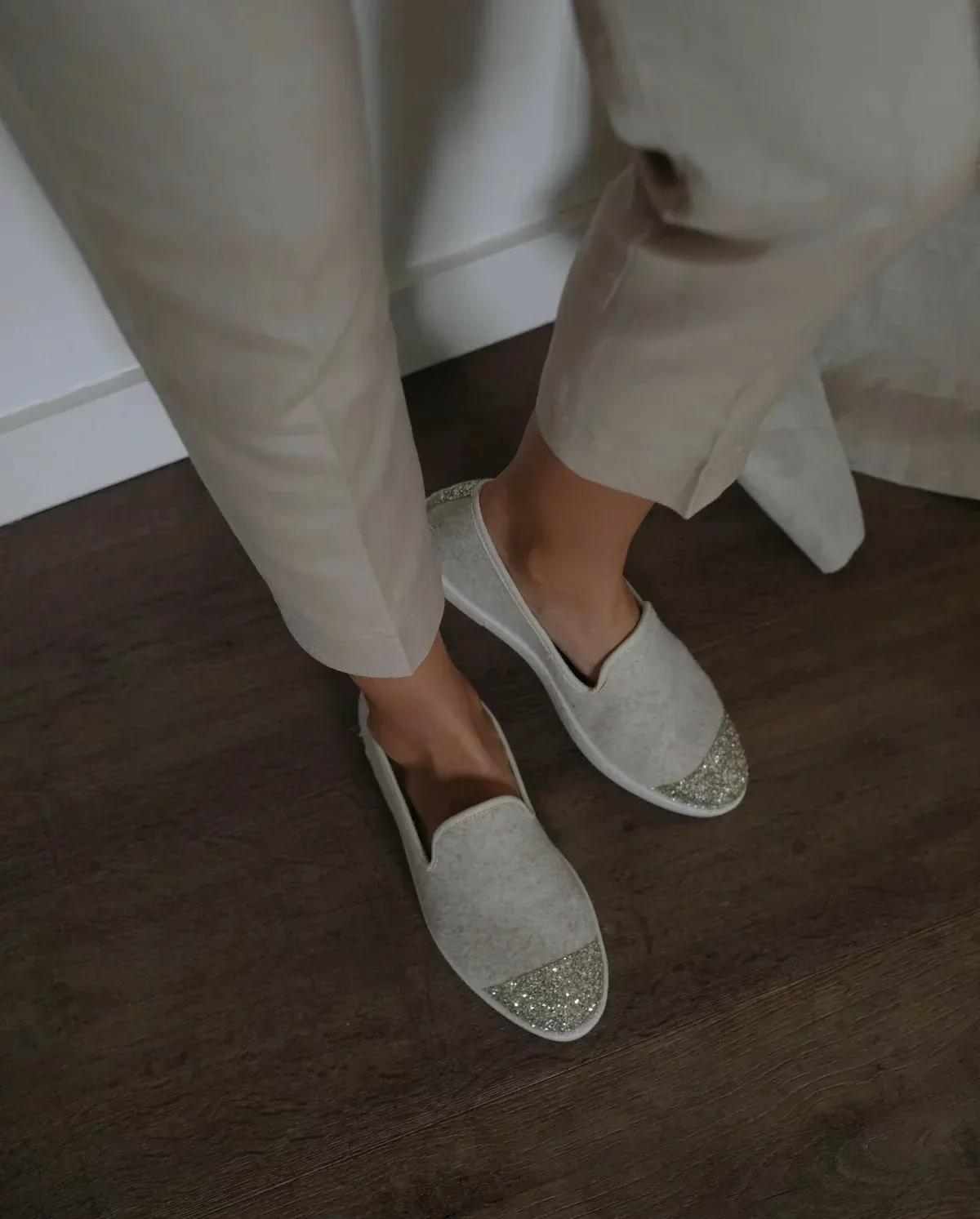 Chaussons slippers – beige à paillettes – Image 3